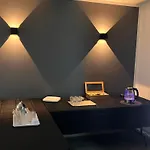 Checkinn Hotel 3*
