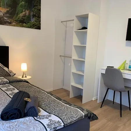 فندق Checkinn 3*